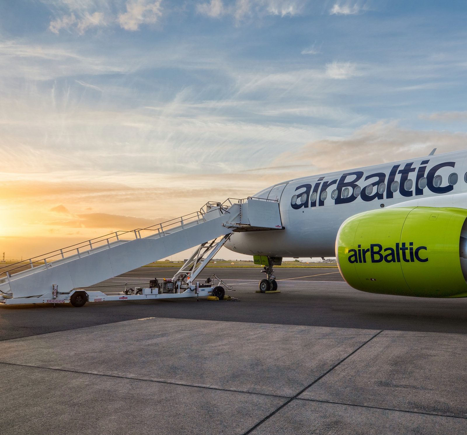 airBaltic отменила рейсы из Риги в Вильнюс и Палангу airBaltic отменила рейсы из Риги в Вильнюс и Палангу