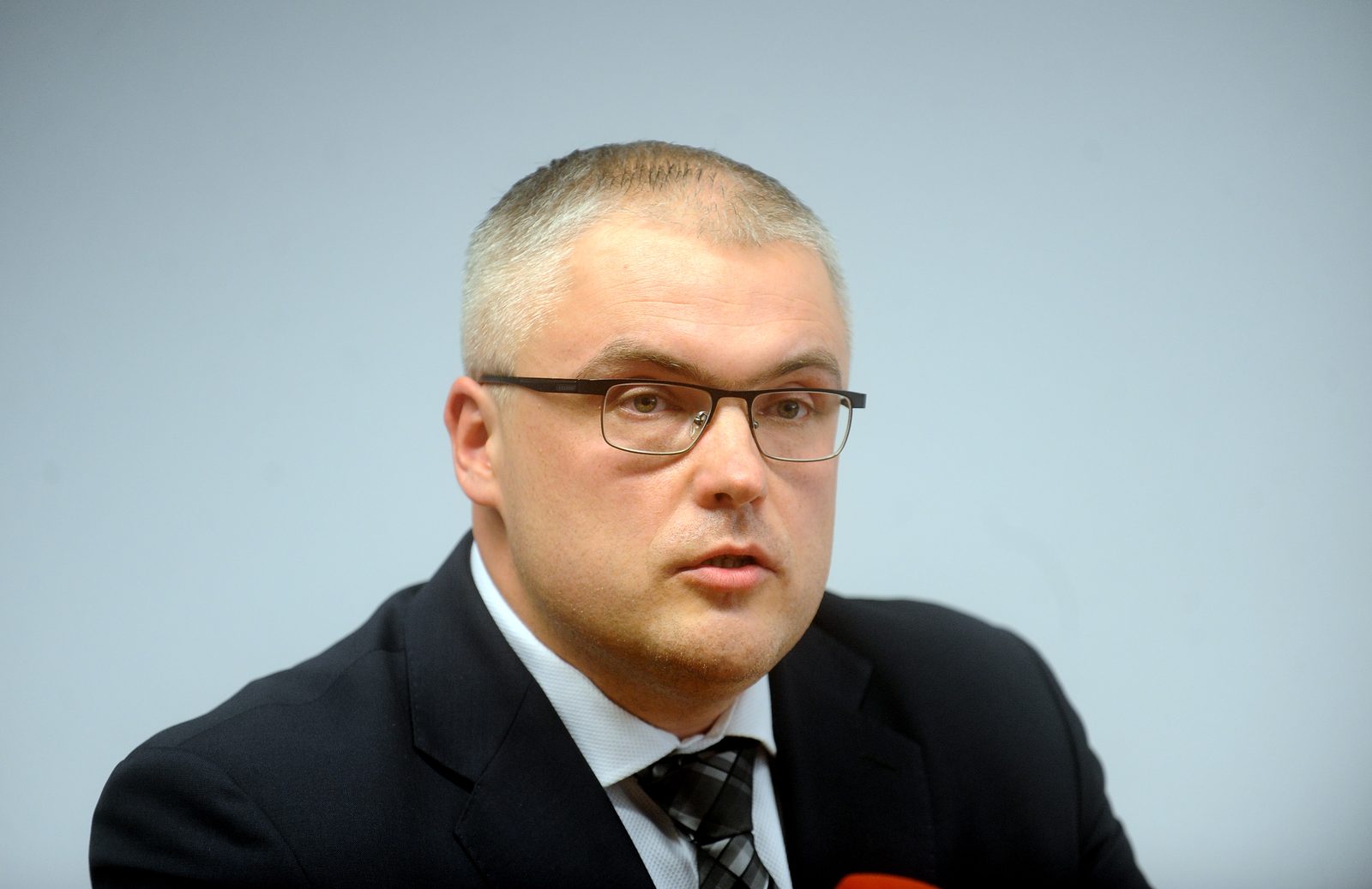 IDB pērn rosinājis prokuratūrai apsūdzēt 75 iekšlietu sistēmas amatpersonas IDB pērn rosinājis prokuratūrai apsūdzēt 75 iekšlietu sistēmas amatpersonas