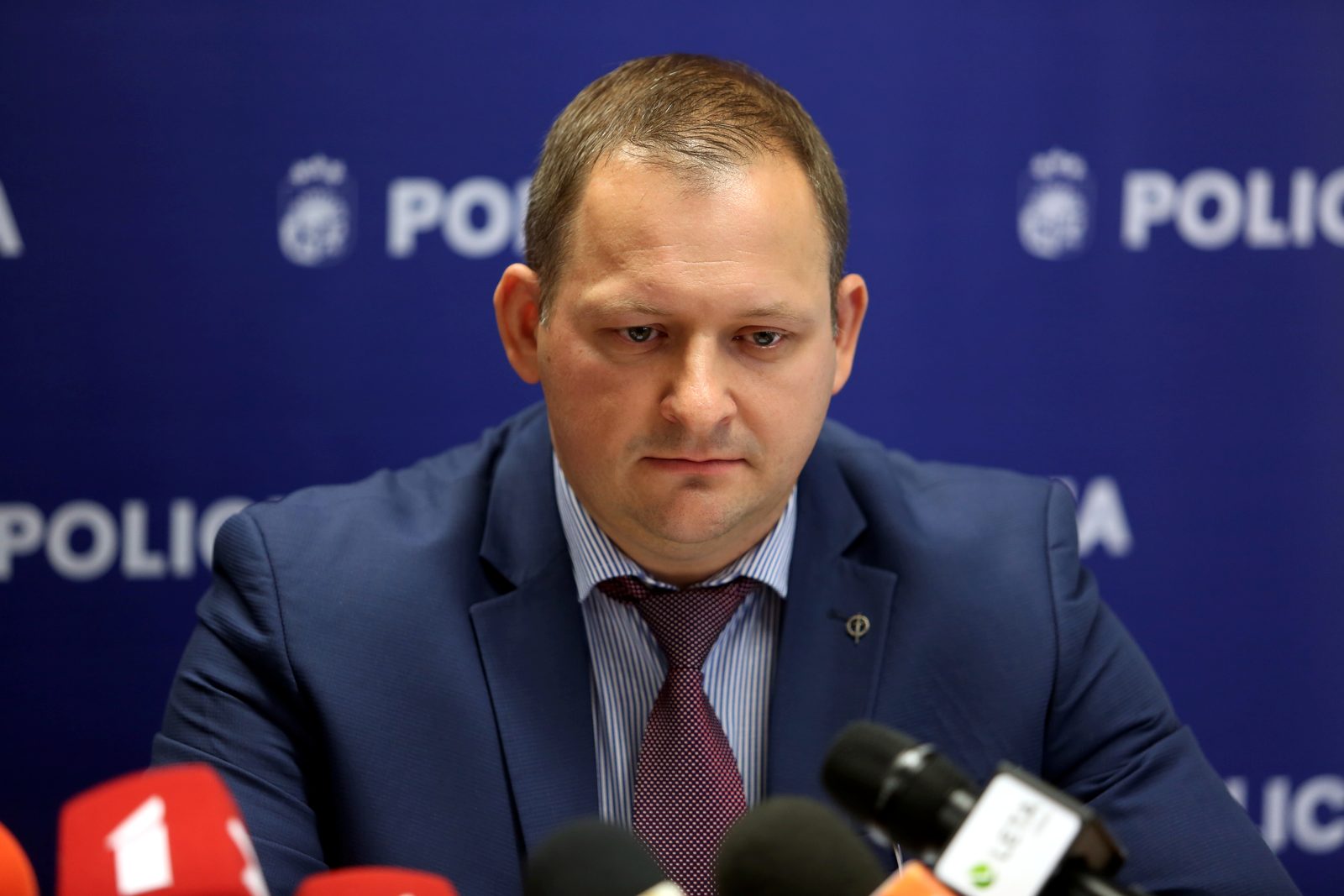 Bezzubova slepkavības lietā pagaidām ir desmit aizdomās turētie Bezzubova slepkavības lietā pagaidām ir desmit aizdomās turētie