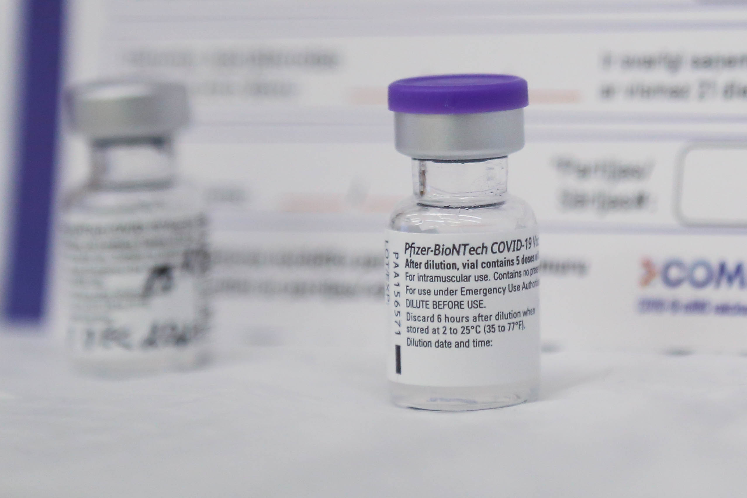 Литва выделит Латвии 201,2 тыс. доз вакцины Pfizer