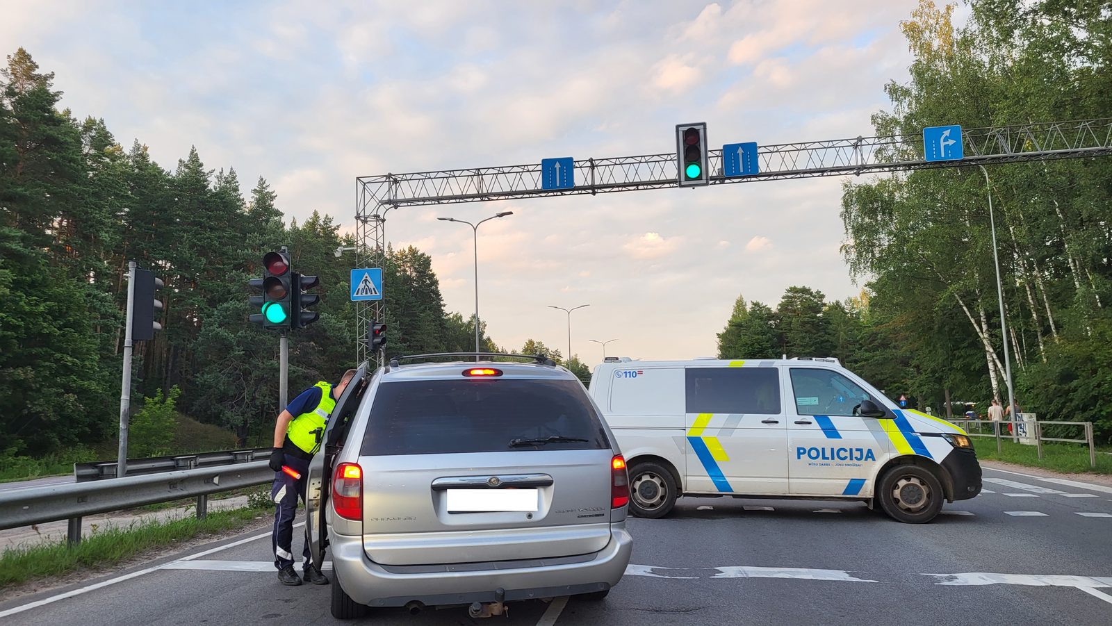 Замначальника Госполиции принес извинения общественности за побег арестованного из-под конвоя полиции