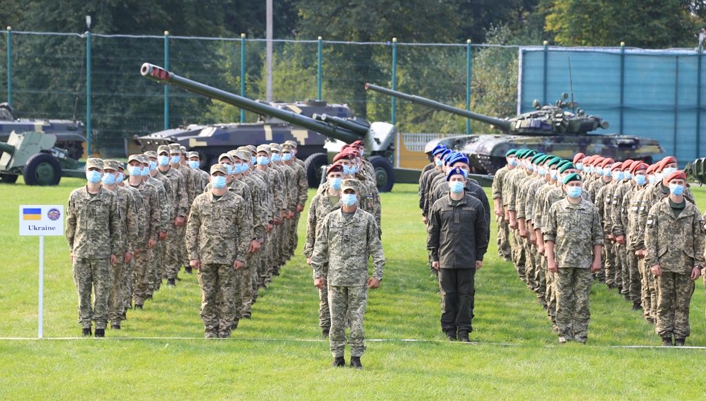 Украина провела военные учения близ границы с Беларусью Украина провела военные учения близ границы с Беларусью