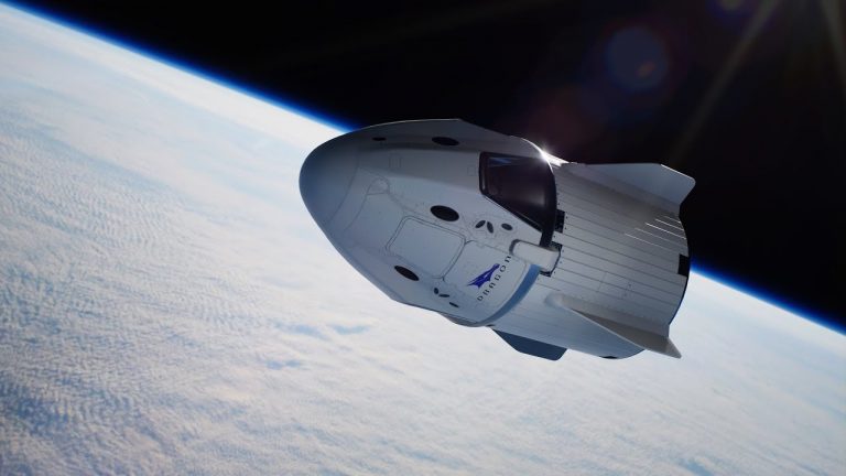 SpaceX назвала имя второго члена экипажа рейса Crew Dragon SpaceX назвала имя второго члена экипажа рейса Crew Dragon