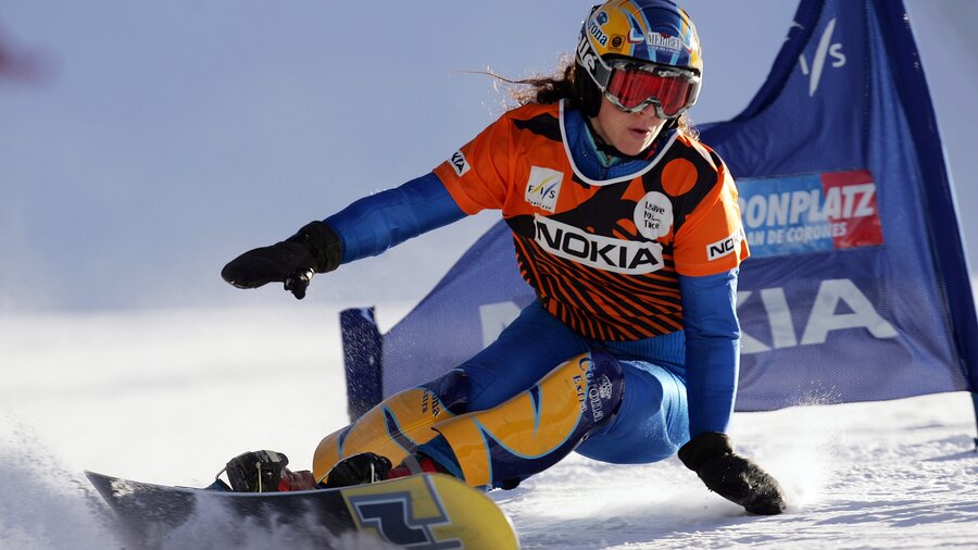 Олимпийская чемпионка погибла в Альпах при сходе лавины Олимпийская чемпионка погибла в Альпах при сходе лавины