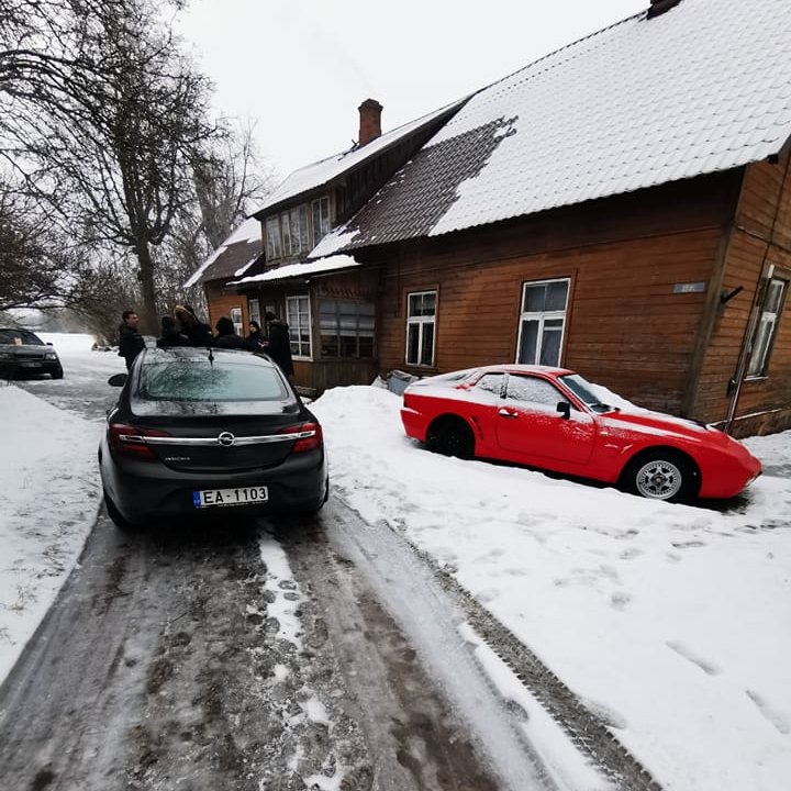 Полуночные грабители вынесли все ценное Полуночные грабители вынесли все ценное