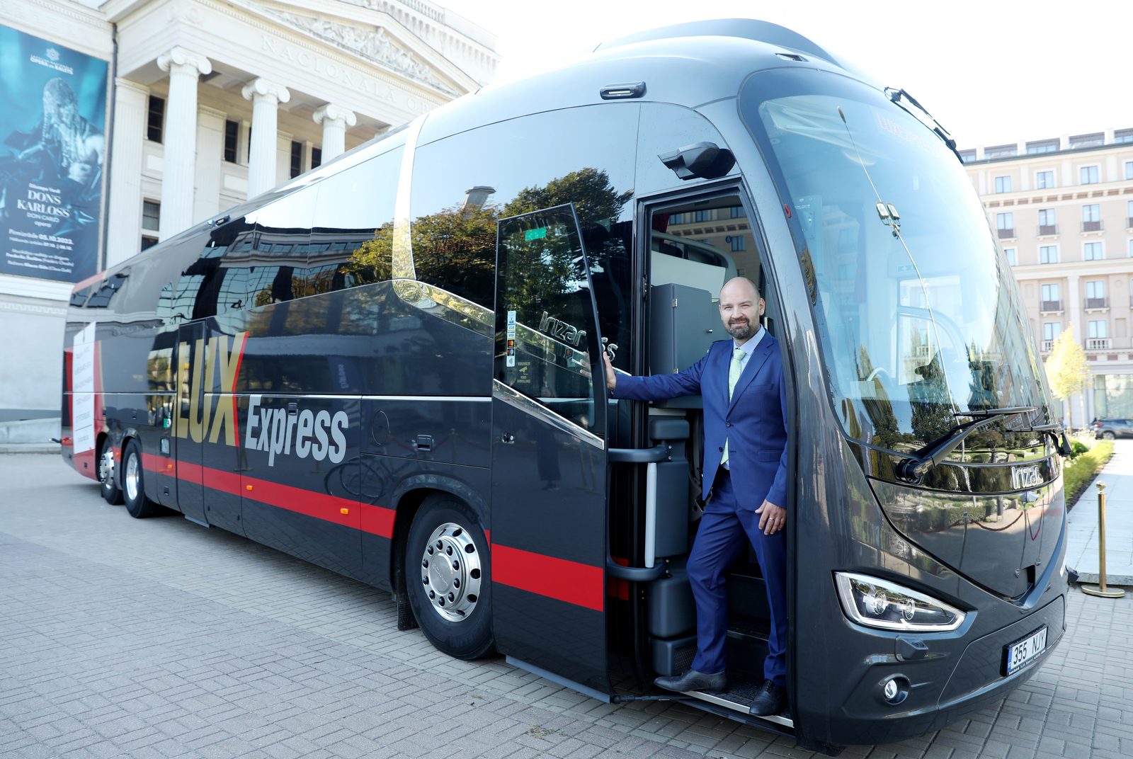 "Lux Express" со следующей весны планирует открыть коммерческие рейсы Рига-Лиепая